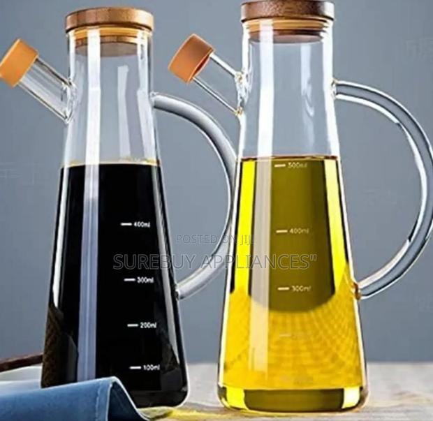 560ml Oil Vinegar Dispenser Bottle With Bamboo Lid