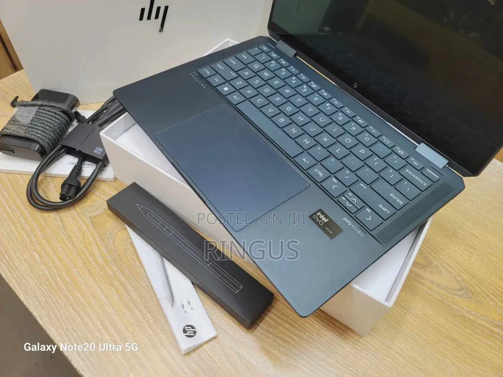 New Laptop HP Spectre 14 32GB Intel Core Ultra 7 SSD 2T