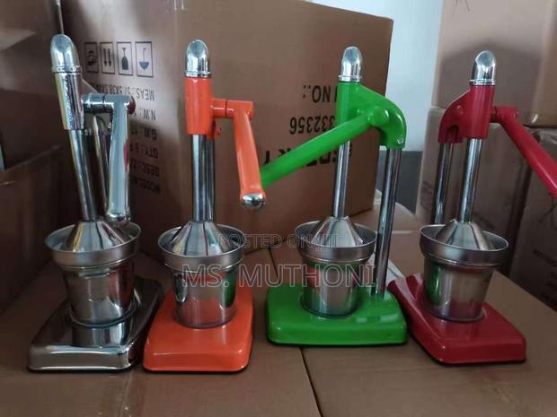 Aluminium Hand Press Citrus Fruit Juicer, - thumbnail 4