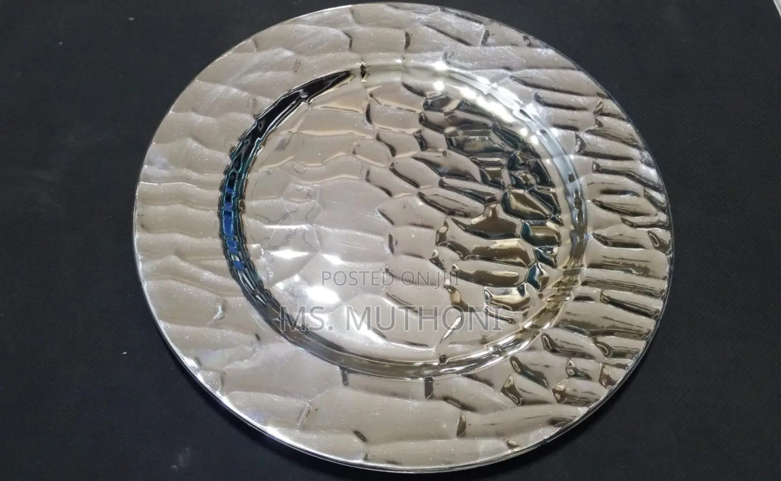 Decorative Charger Plates / Dinning Table Set Up