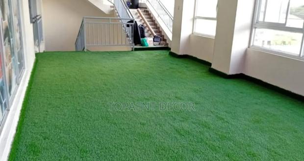 Easy Cleaning Hacks Sustainable Beauty House Grass Carpets