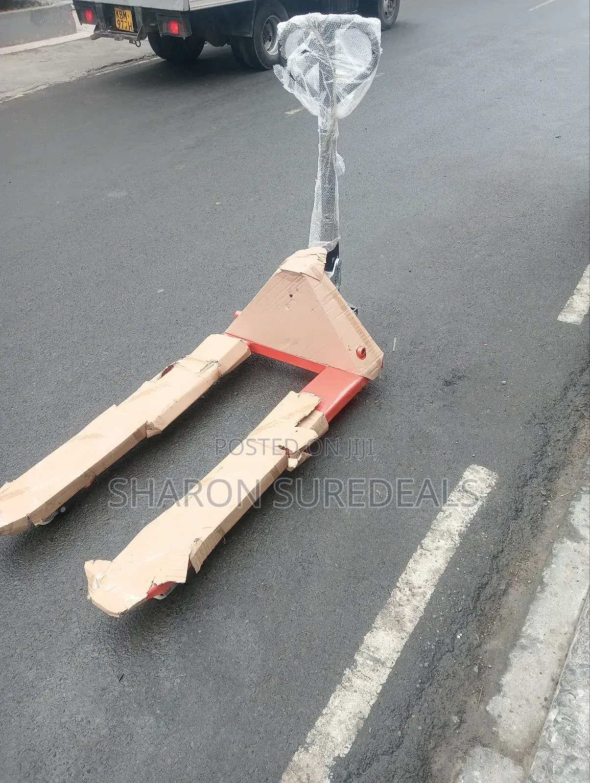 New Stick Arrival/Pallet Truck Wider 3ton