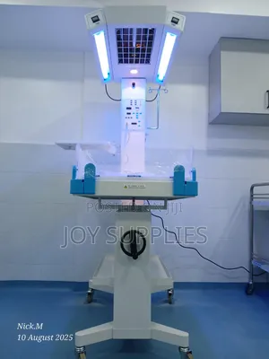 Baby Warmer With Phototherapy