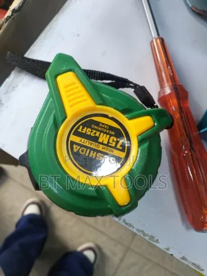 7.5m Tape Measure