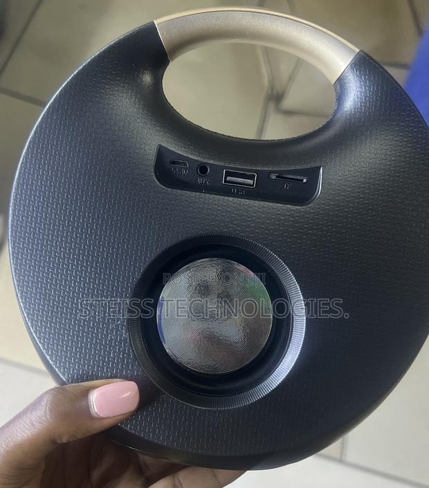 M1 Mini Bluetooth Speaker. - thumbnail 6