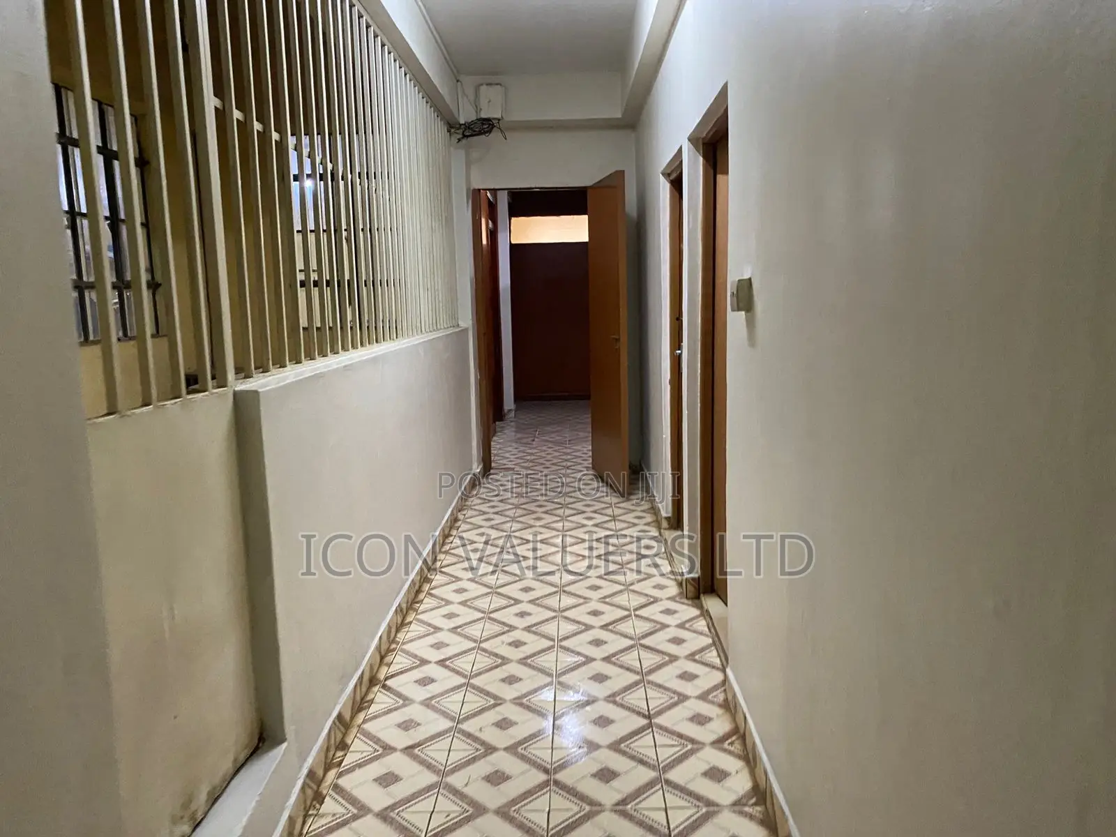 Office/Commercial Spaces to Let
