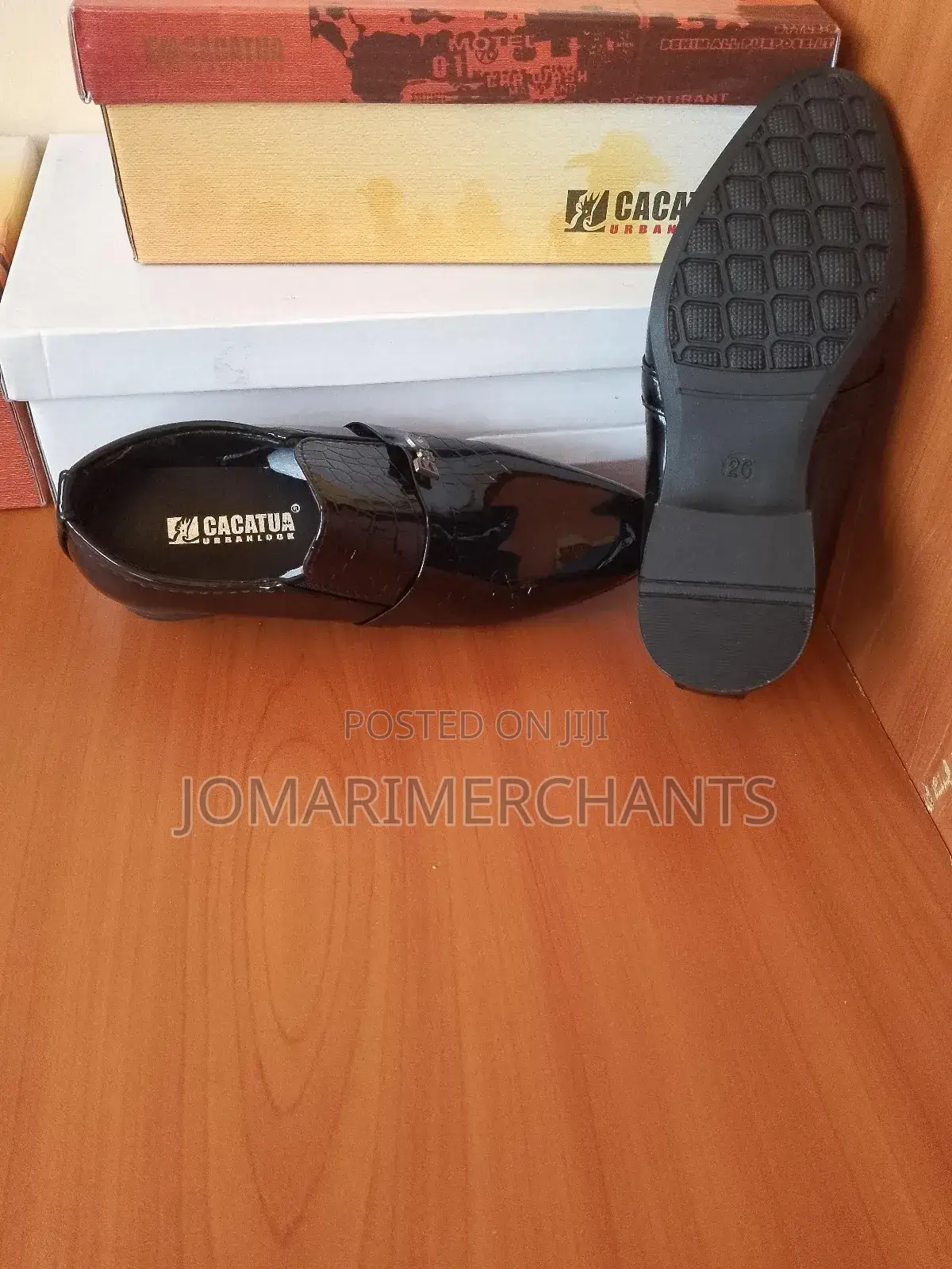 Officials Cacatua Shoes