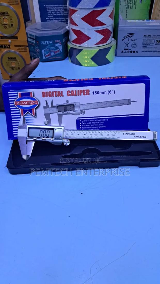 Digital Measuring Caliper - thumbnail 3