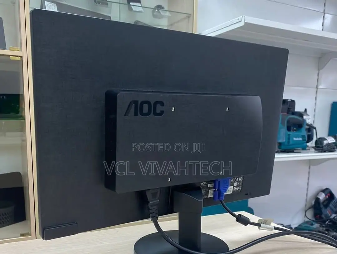 Aoc E970swn 18.5" Hd Monitor, Vga, Hdmi – Black Color