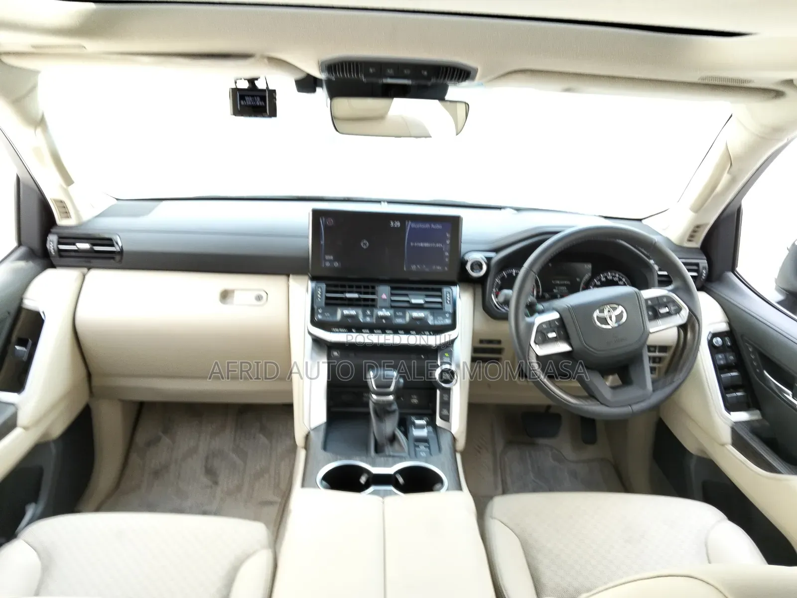 Toyota Land Cruiser 2023 Gold
