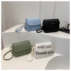 *Wide Shoulder Strap Square Crossbody Sling Bag
