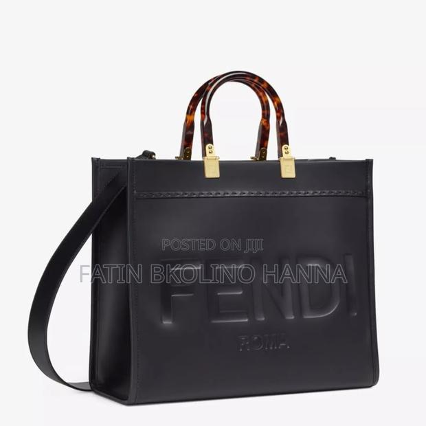 Good Quality Fendi Handbag - thumbnail 2