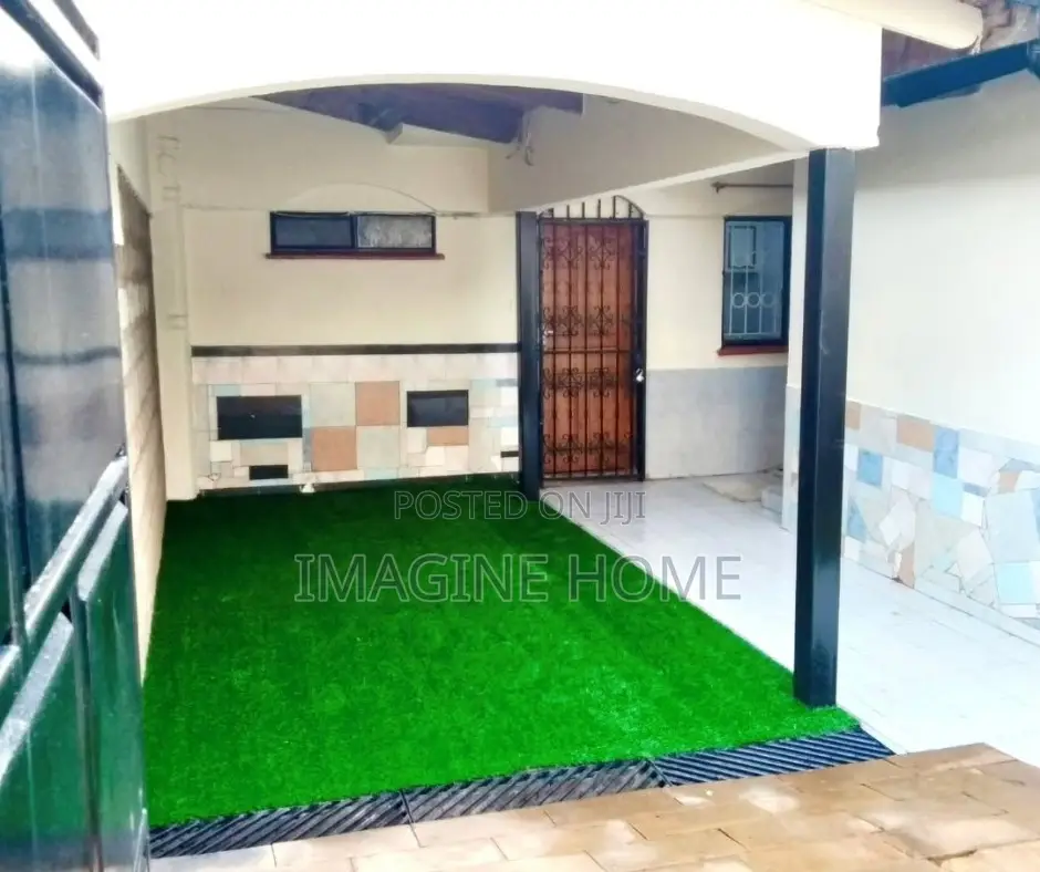 Natural Look Synthetic Turf Grass Carpet