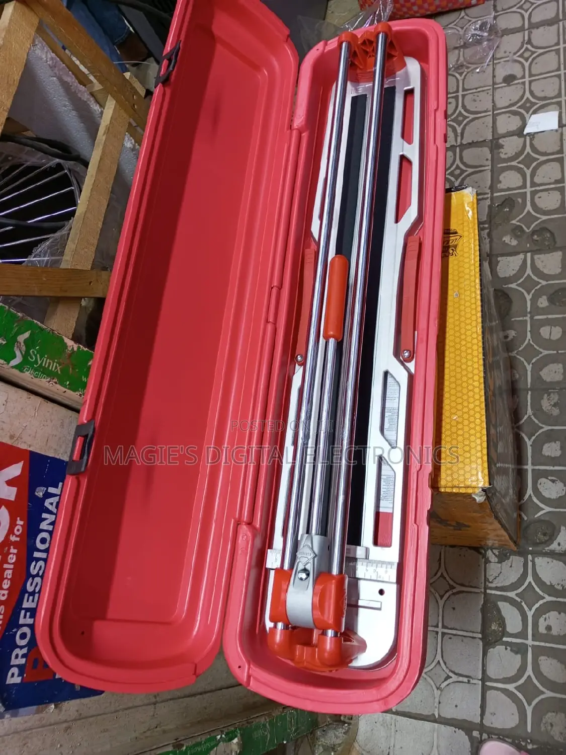Well Performing Rubi Tile Cutter Machine