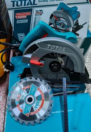Total Circular Saw/1400w Circular Saw