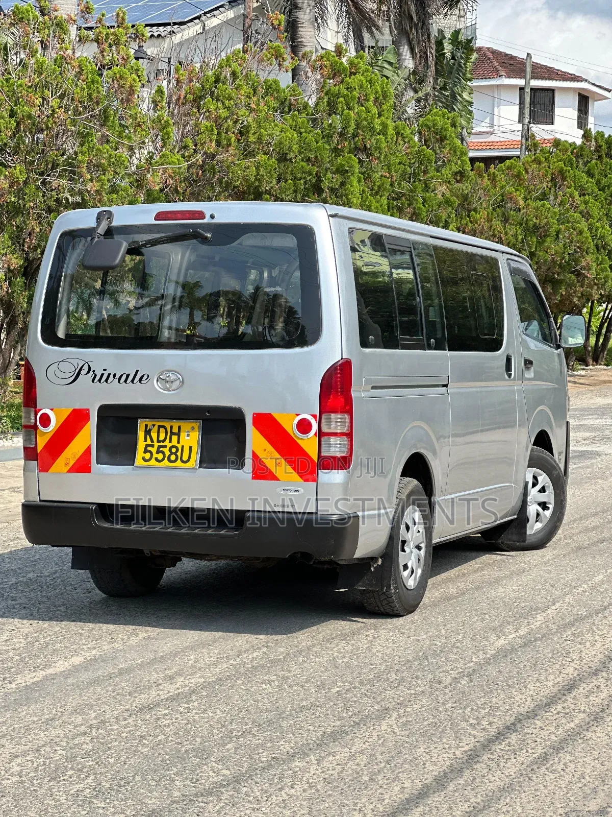 Toyota HiAce 2016 Silver