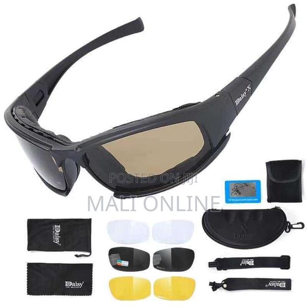 Polarized Daisy X7 Tactical Sunglasses With 4 Lenses