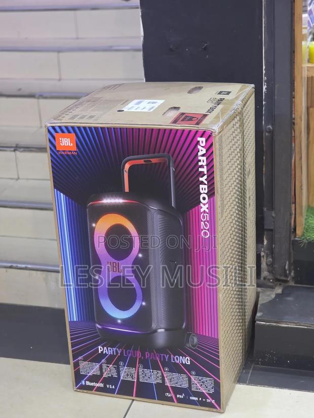 JBL Partybox 520 - Portable Battery-Powered Party Speaker - thumbnail 2