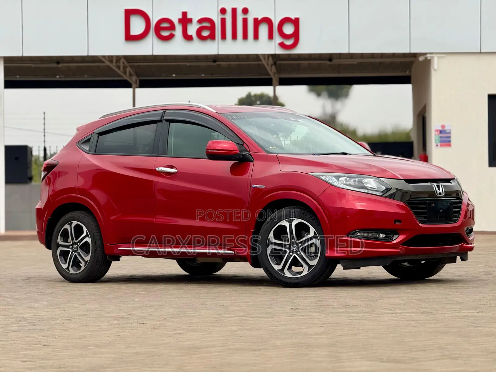 Honda Vezel 2018 Red