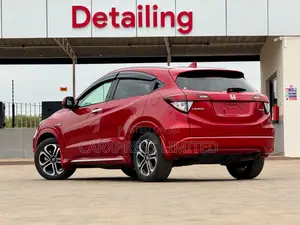 Honda Vezel 2018 Red