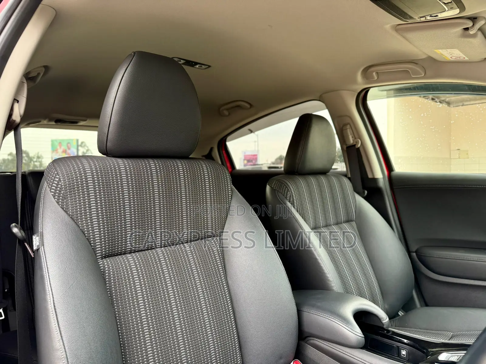 Honda Vezel 2018 Red