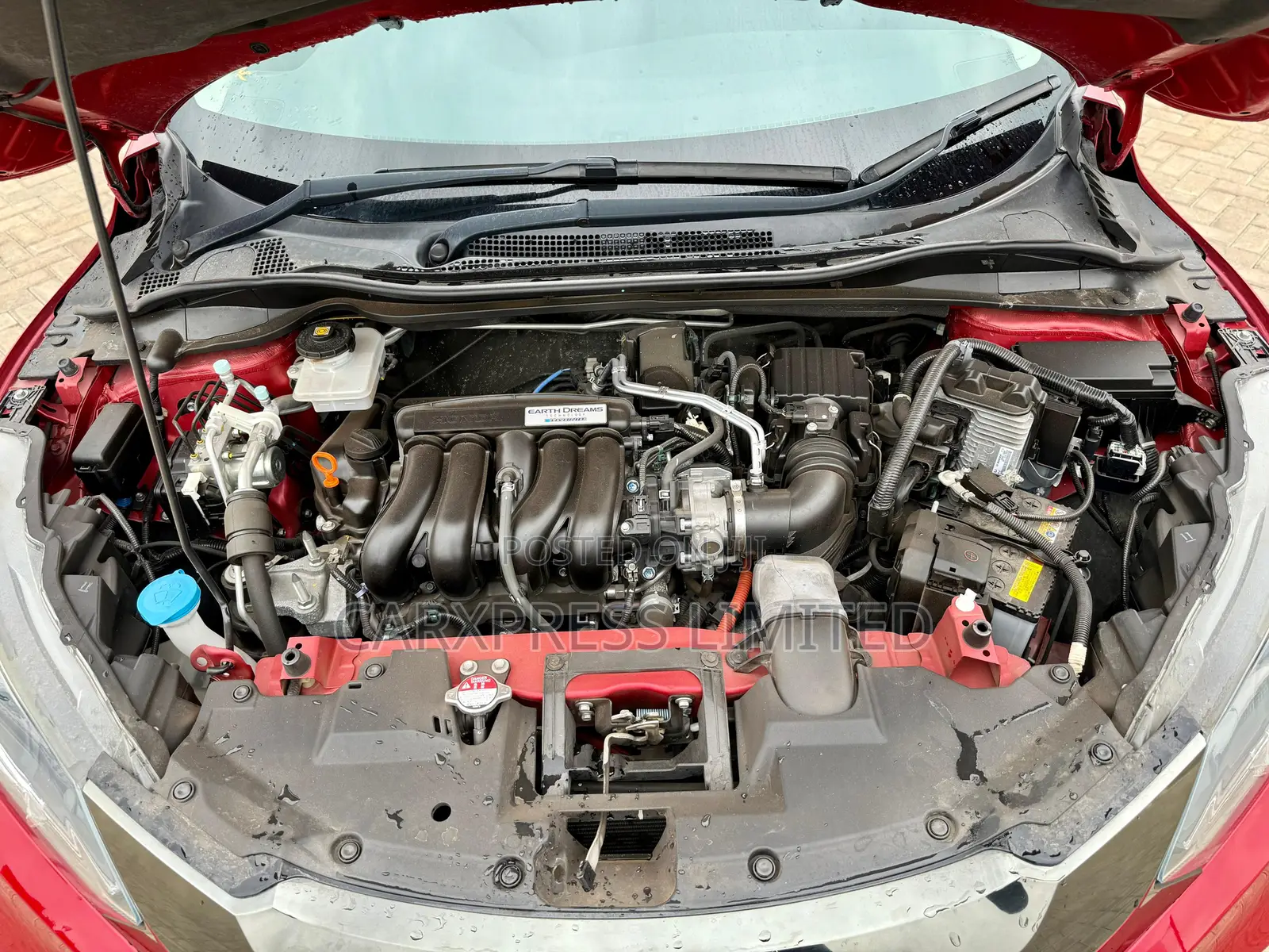 Honda Vezel 2018 Red