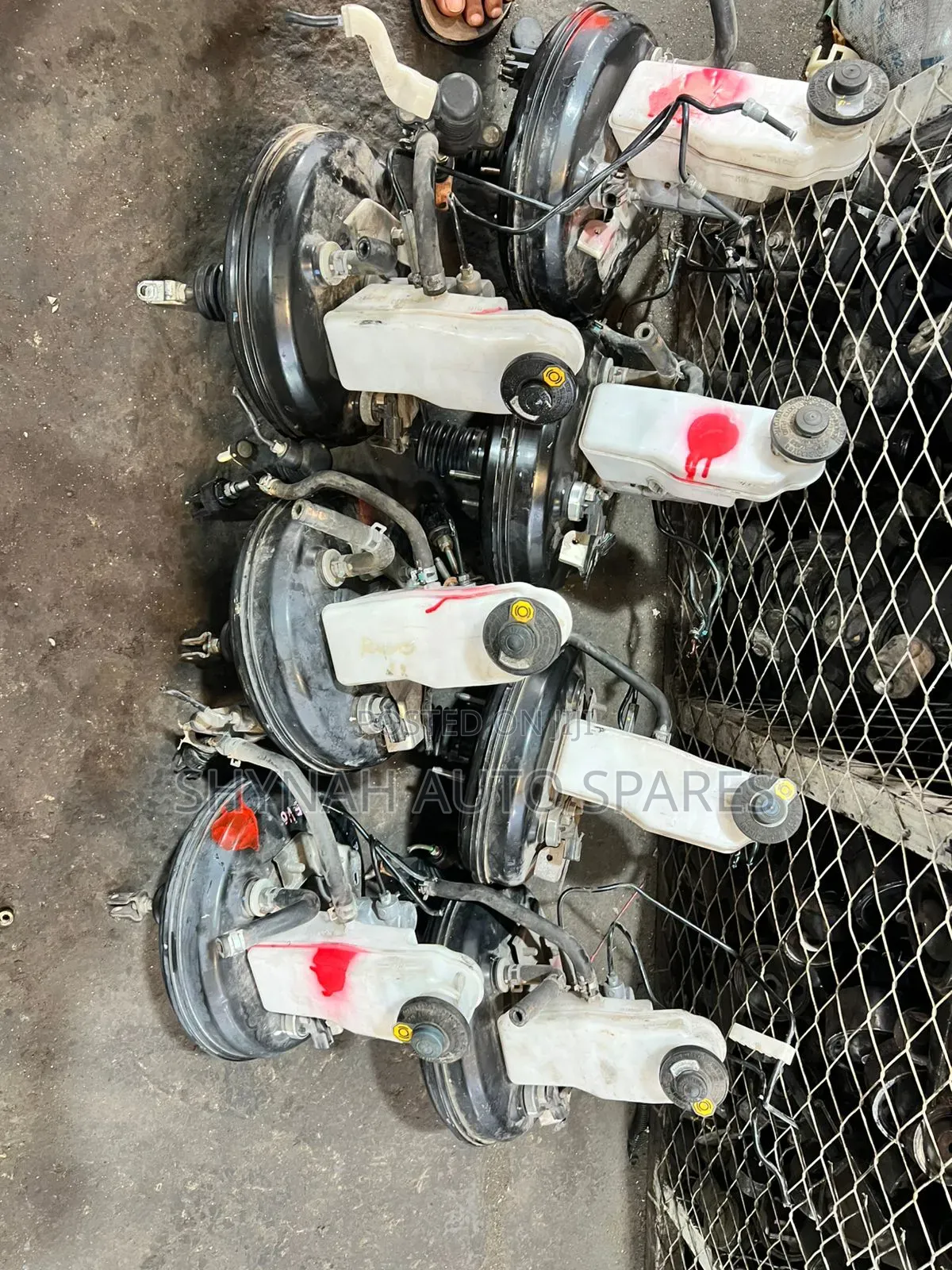 Brake Booters Complete and Master Cylinder Toyota Hilux Revo