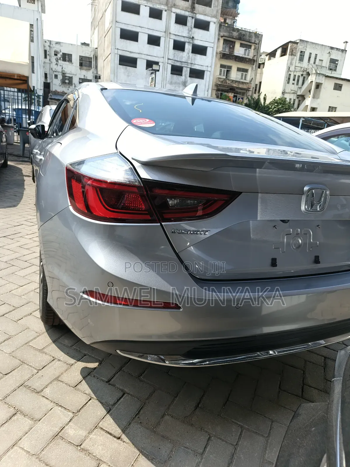Honda Insight Touring 2020 Silver