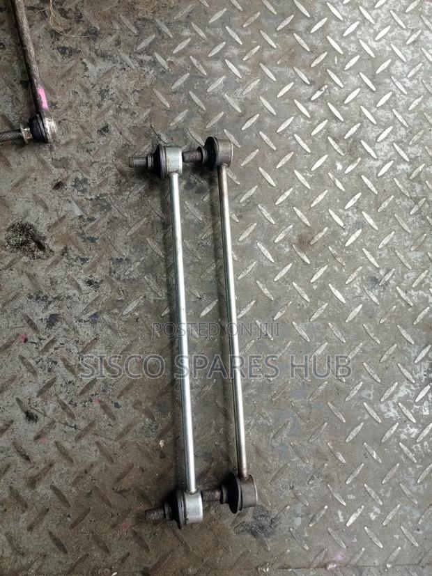 Stabilizer Links Vitz,Fielder,Belta
