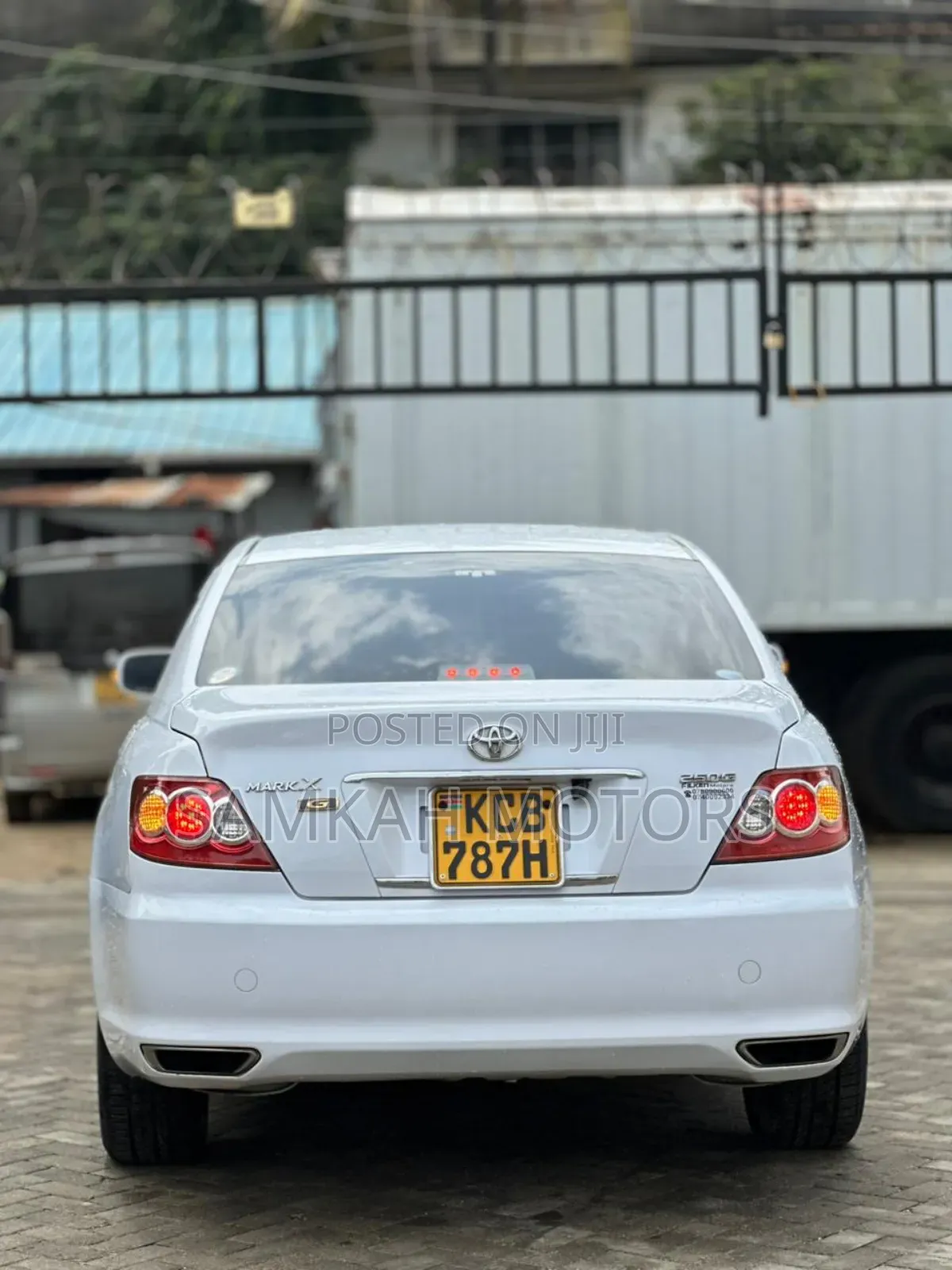 Toyota Mark X 2010 White