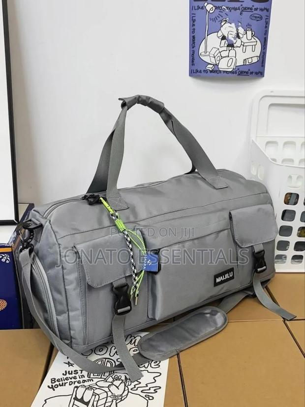 Multi-Functional Travel Duffel Bag - thumbnail 5
