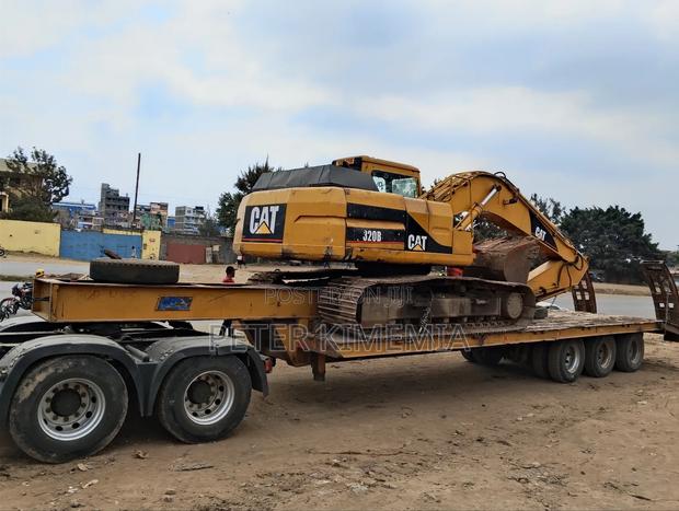 Caterpillar Excavator 320b - thumbnail 3