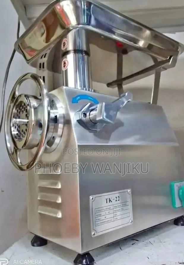 Meat Grinder M22 With Reverse - main view