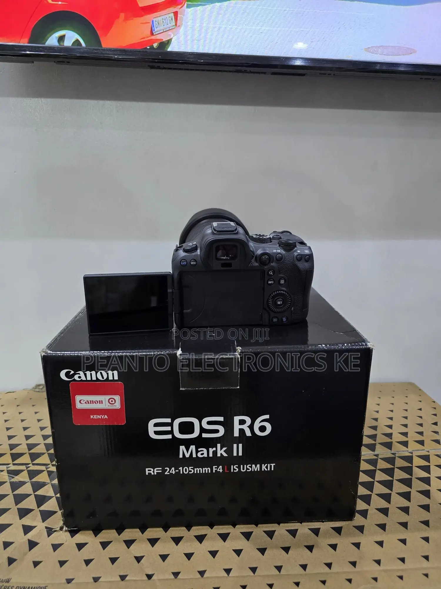 Canon Eos R6 Mark Ii Digital Camera 24-105mm F/4l Usm Lens