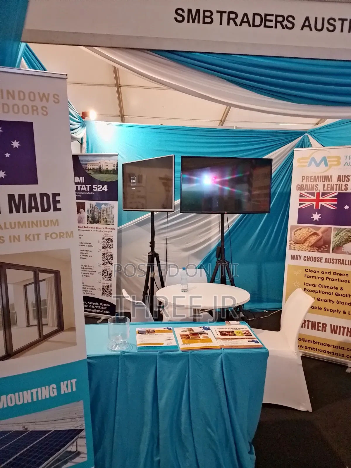 43inch Tv Screen Hire Set Up in an Expo