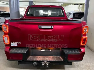 Isuzu D-MAX 2021 Red