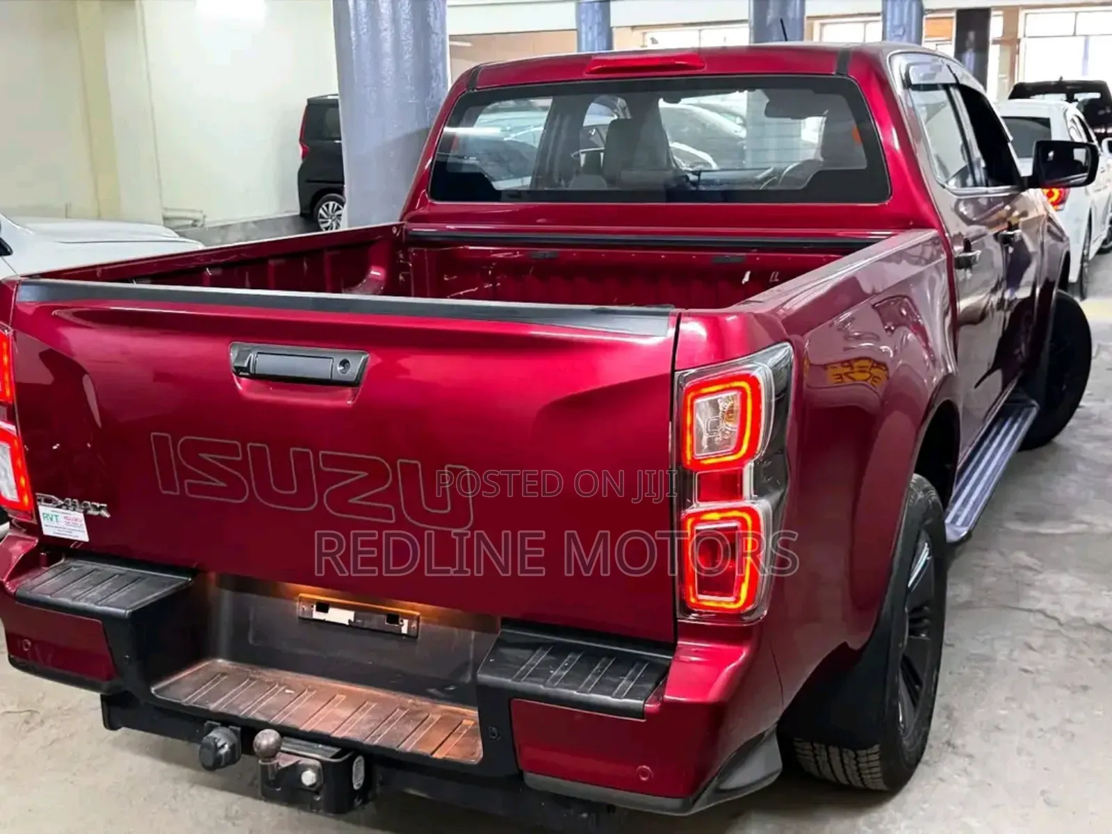 Isuzu D-MAX 2021 Red