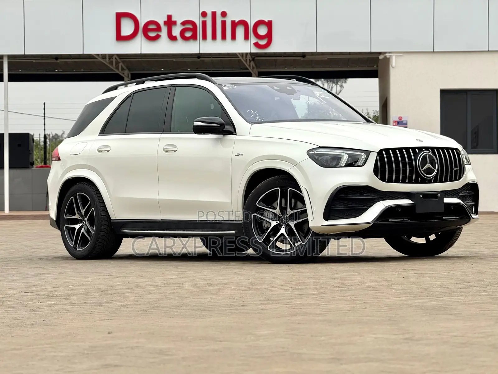 Mercedes-Benz GLE-Class 2019 White