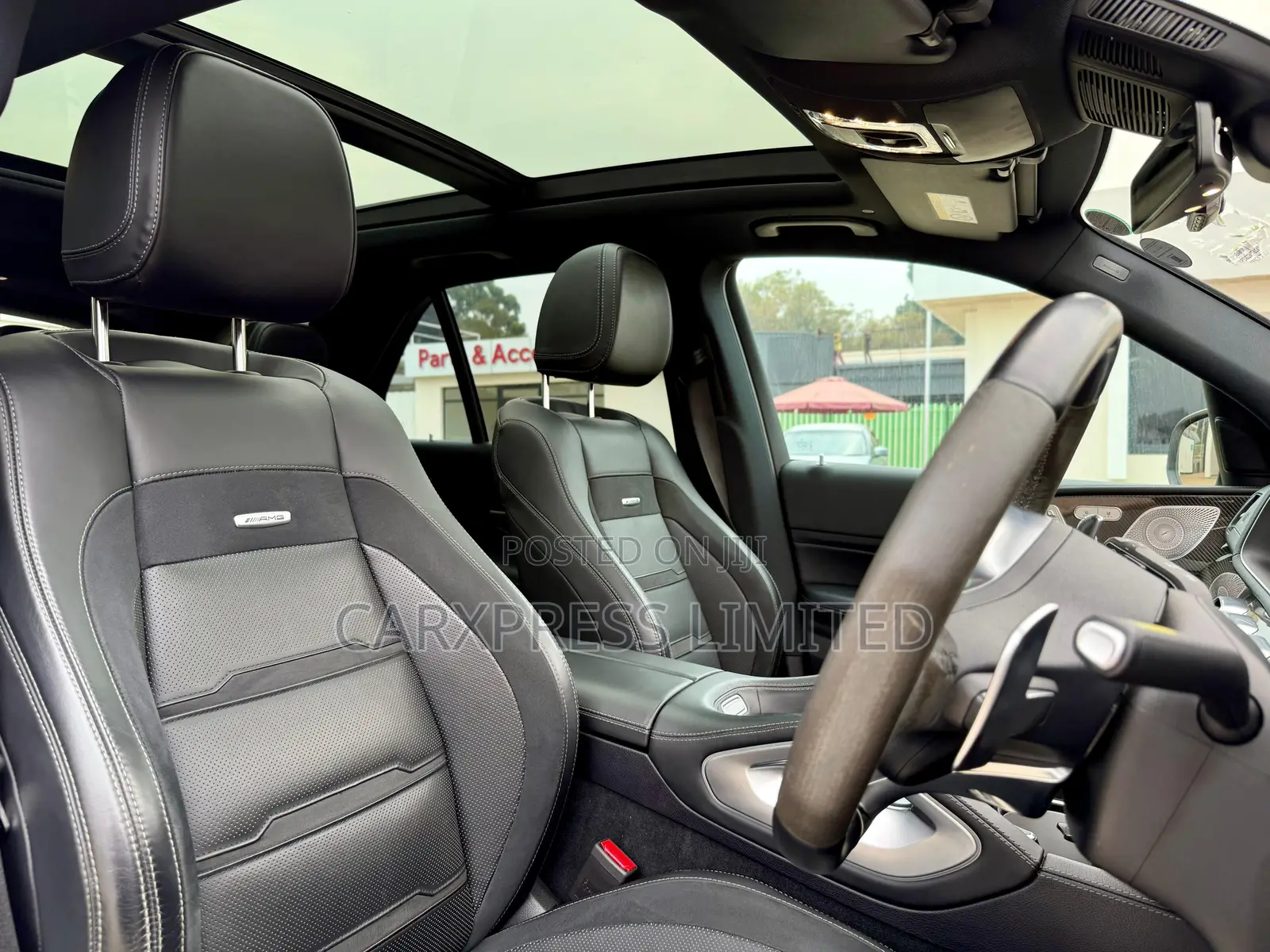 Mercedes-Benz GLE-Class 2019 White
