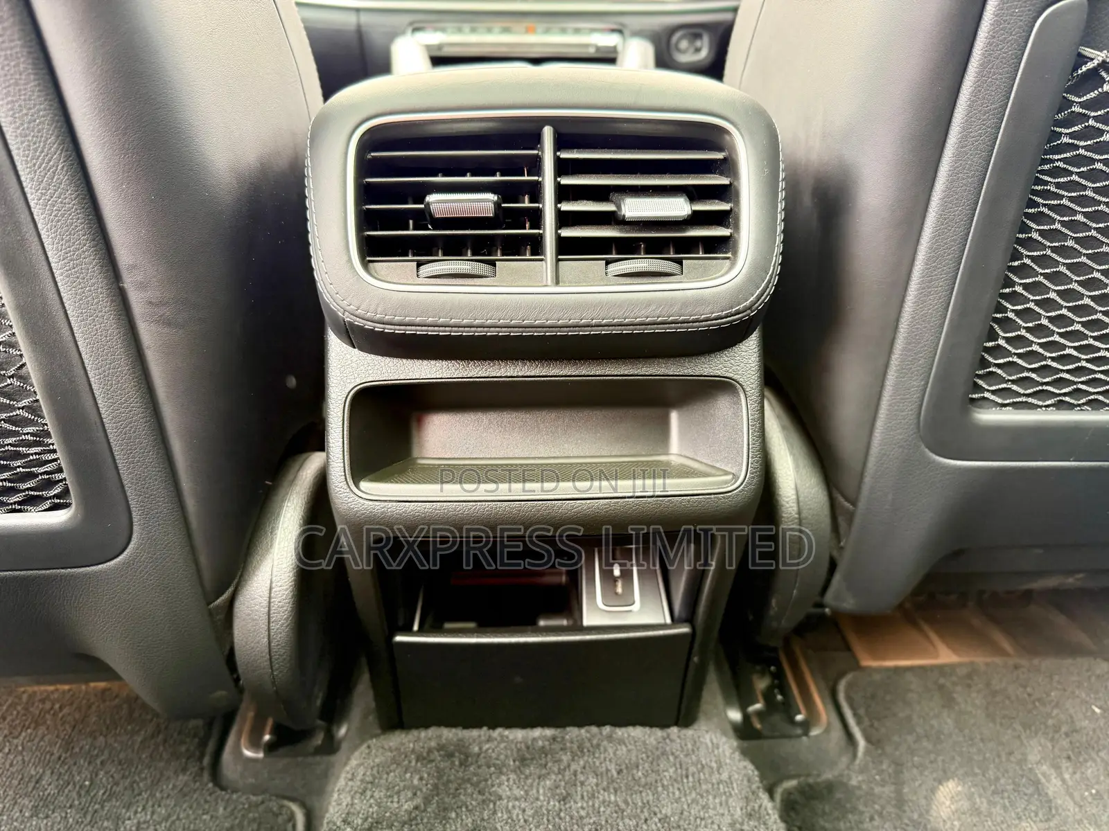 Mercedes-Benz GLE-Class 2019 White