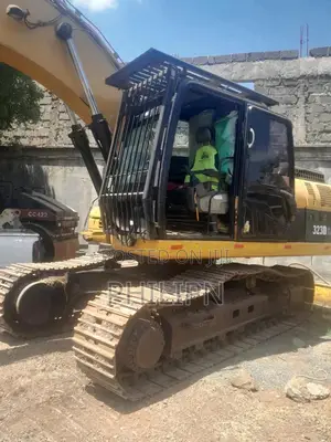 Excavator Cat