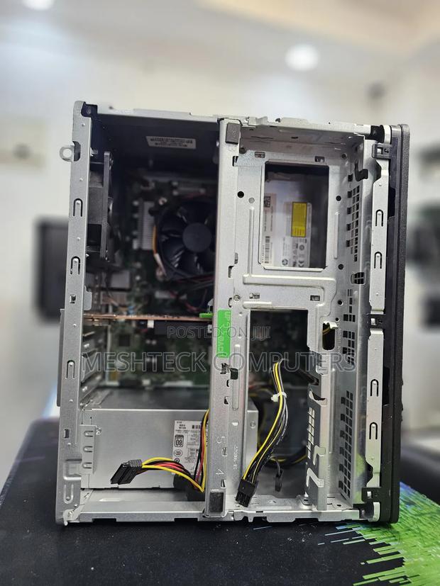 Desktop Computer HP EliteDesk 705 16GB AMD Ryzen 5 SSD 512GB - thumbnail 4