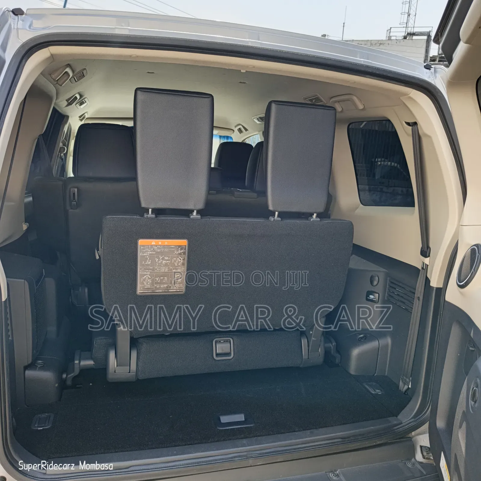 Mitsubishi Pajero Exceed 2018 Silver