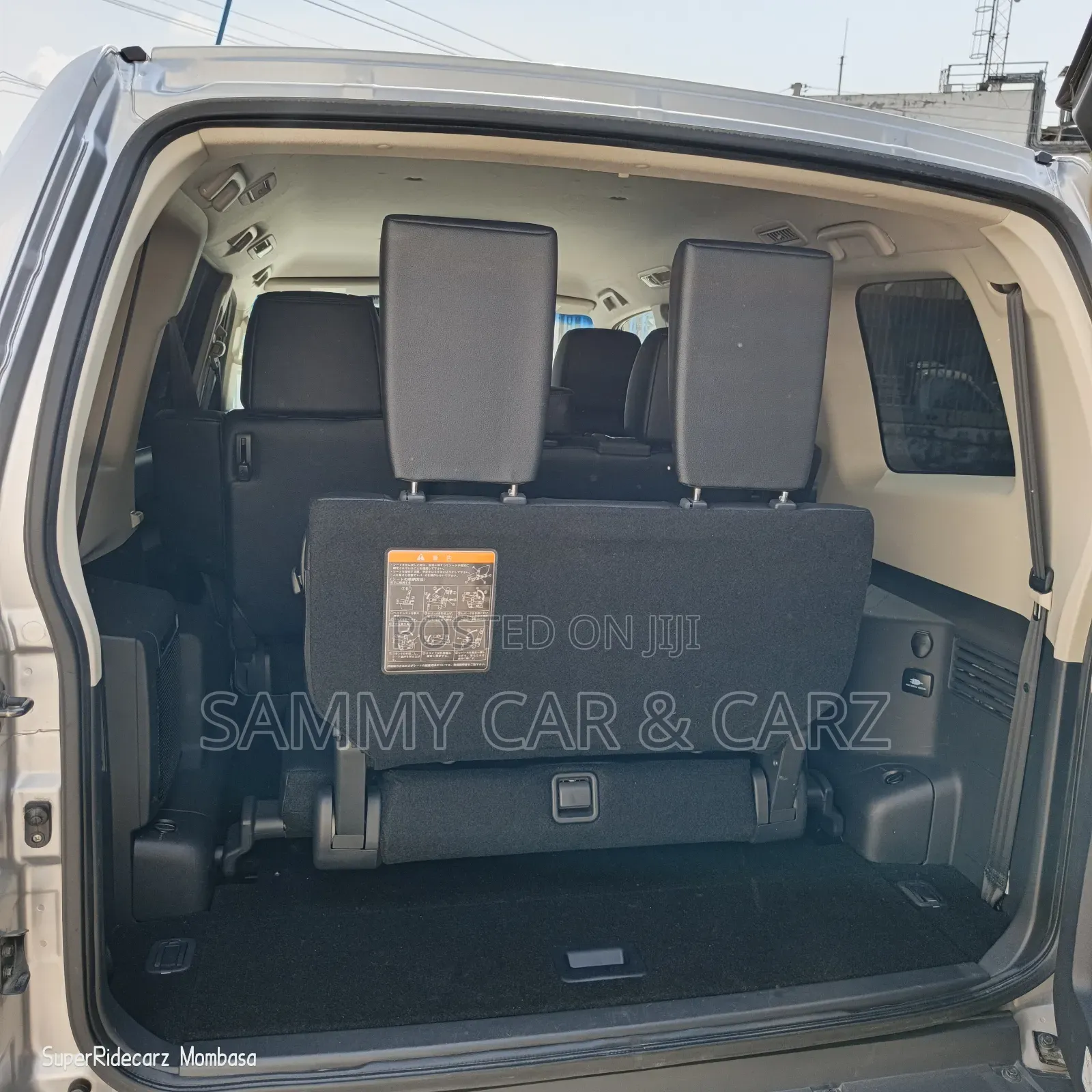 Mitsubishi Pajero Exceed 2018 Silver