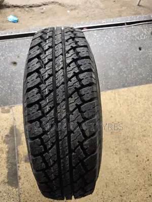 205r14c(8pr) Maxtrek Tyre