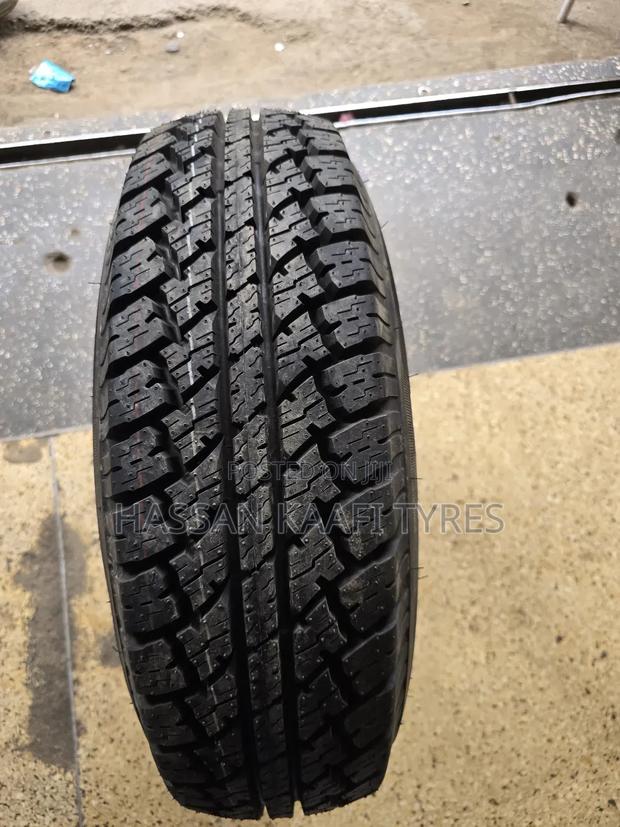 205r14c(8pr) Maxtrek Tyre - thumbnail 2