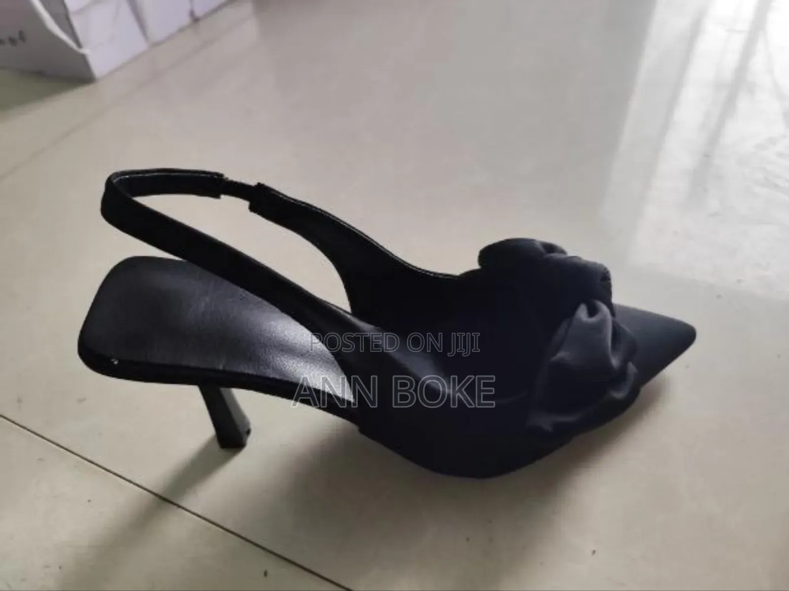 Classy Cutesy Heels in Stocjsizes Black and Brown Quality