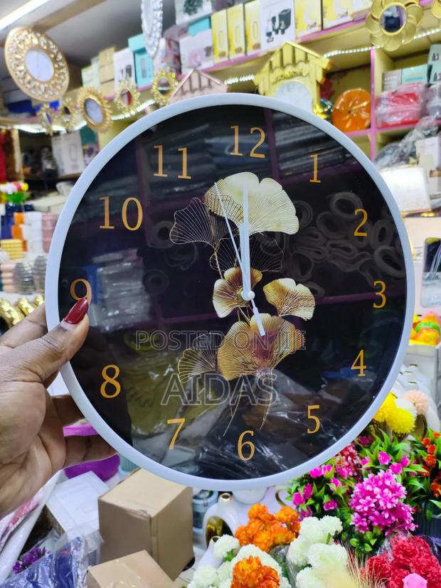 Elegant Wall Clock Golden Design Modern Home Office