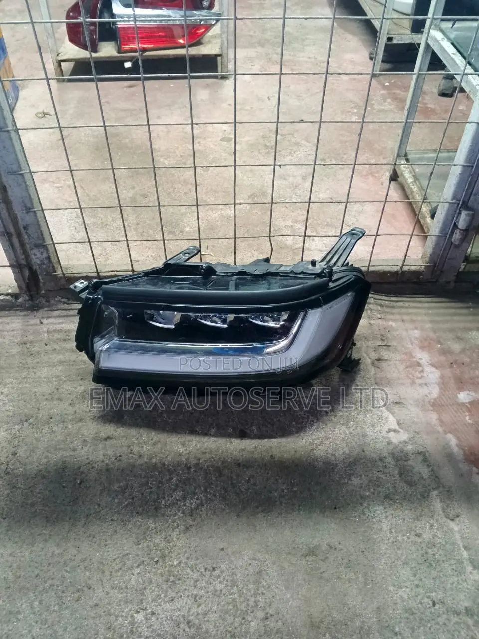 Lc300 , Gr Version Headlight
