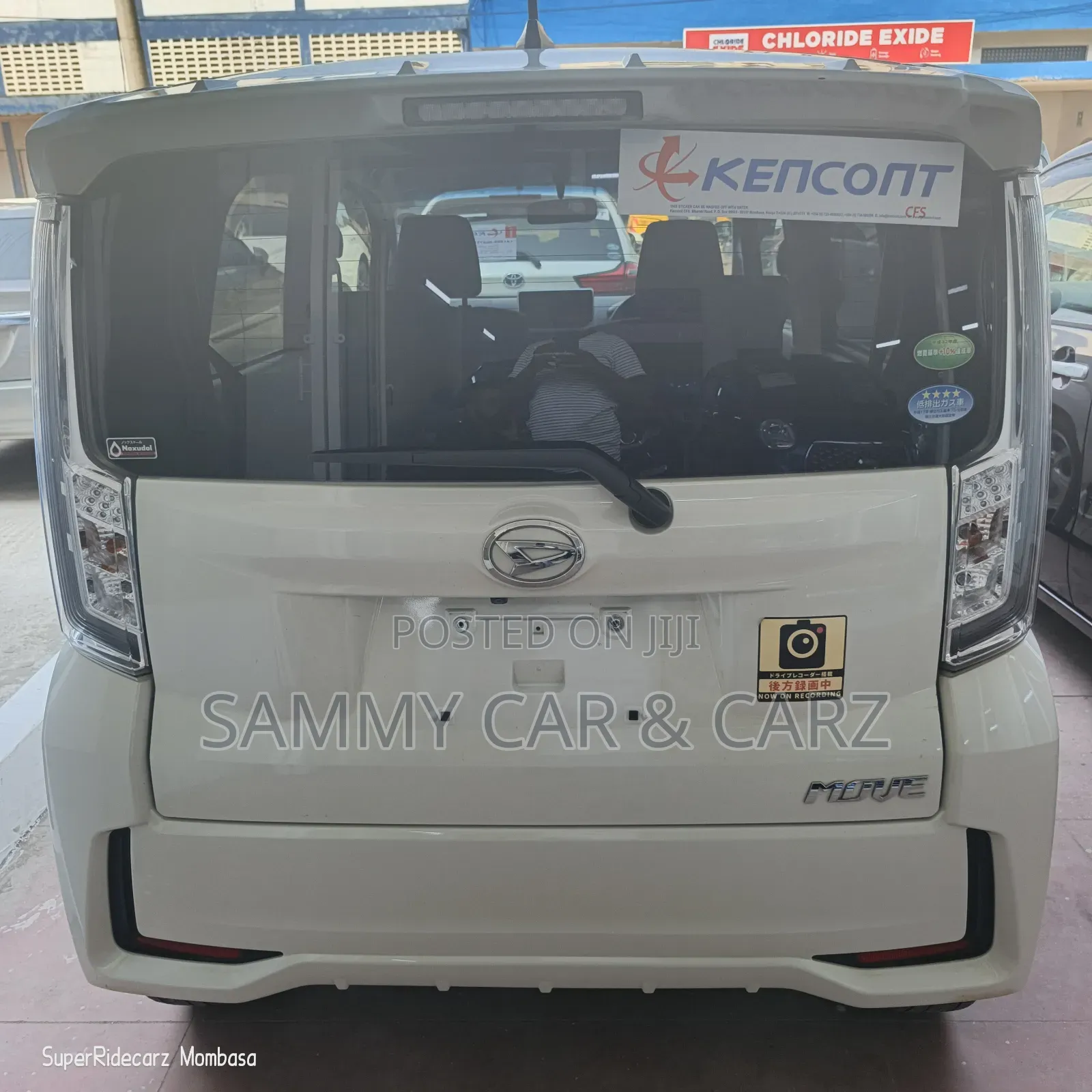 Daihatsu Move 2019 White